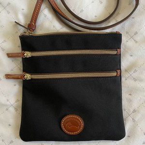 Dooney & Bourke black nylon North South Triple Zip purse. like new condition